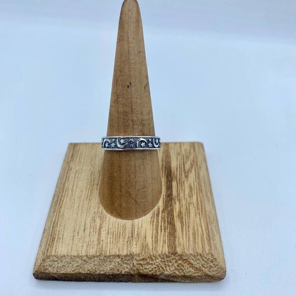 Sterling Silver Moon And Stars Band Ring Sizes 6,7,8 - Picture 3 of 8